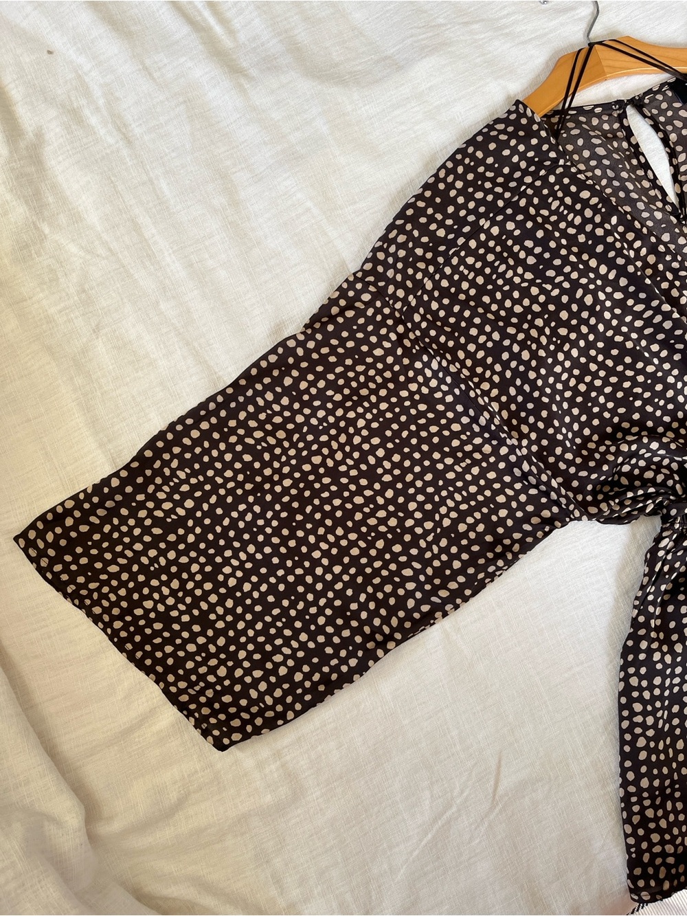 Vici Palm Canyon Satin Romper - Picture 5 of 13